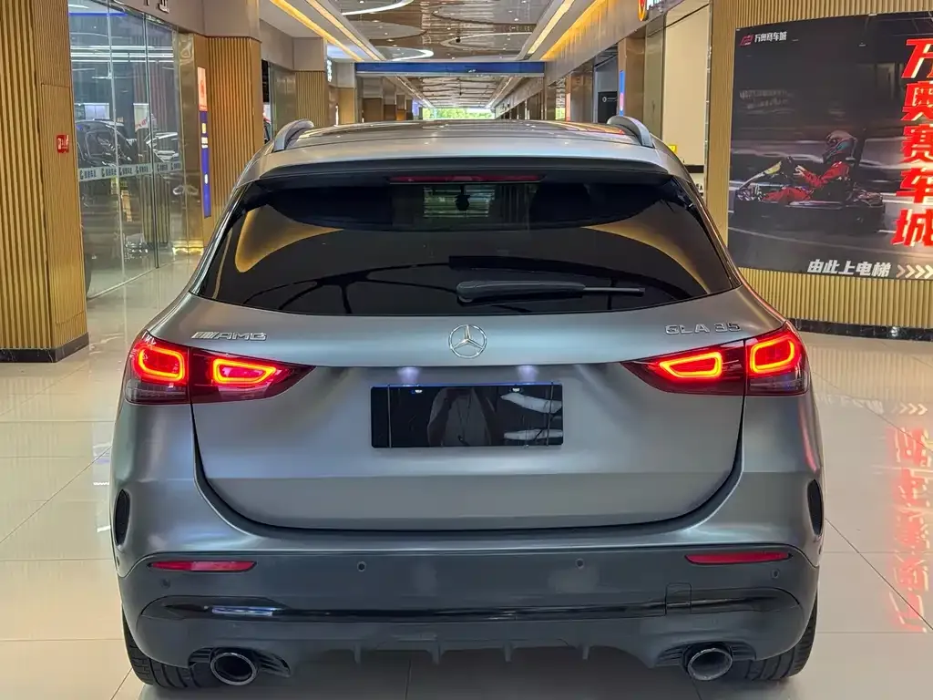Mercedes-Benz GLA AMG — фото 7