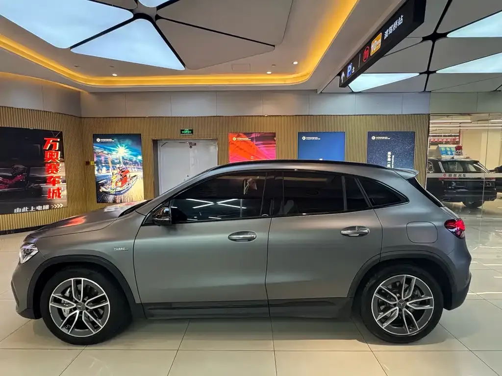Mercedes-Benz GLA AMG — фото 5