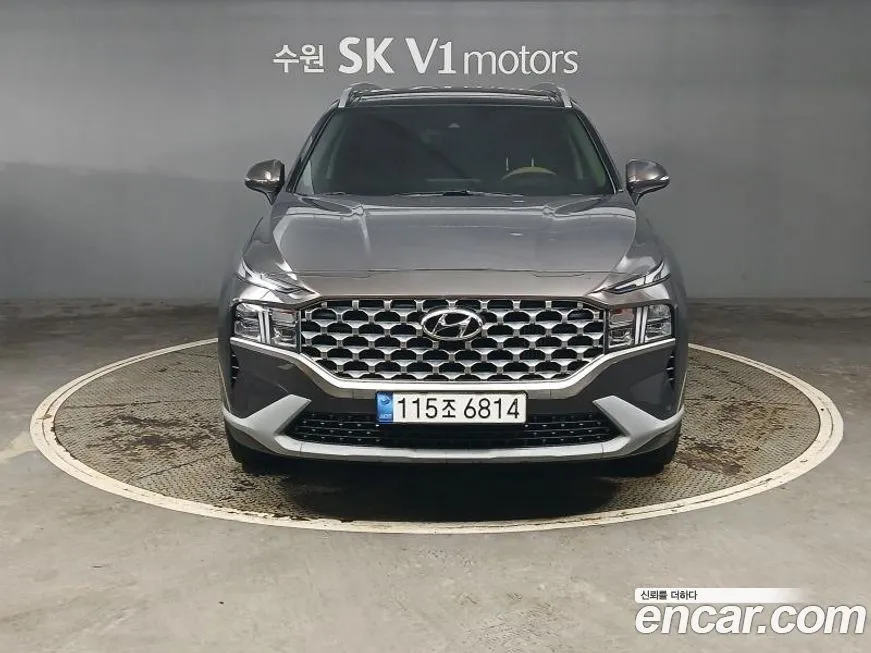 Hyundai Santafe — фото 1