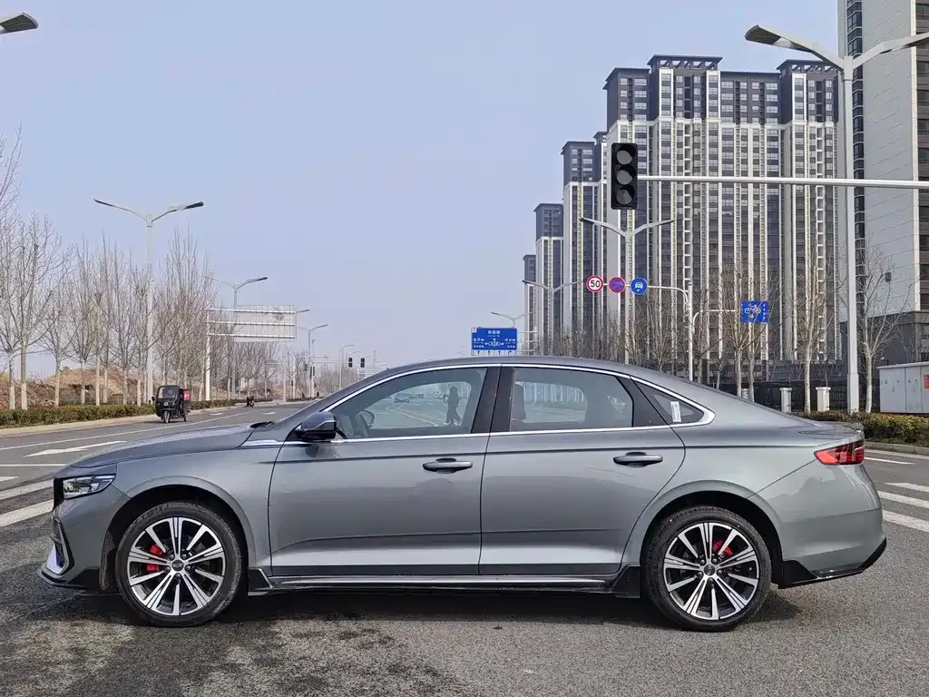 Geely Xingrui — фото 3