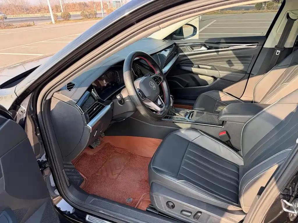 Volkswagen Passat — фото 10