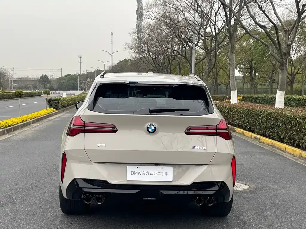 BMW X3 M50 — фото 10