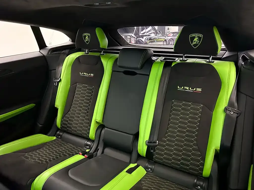 Lamborghini Urus — фото 9