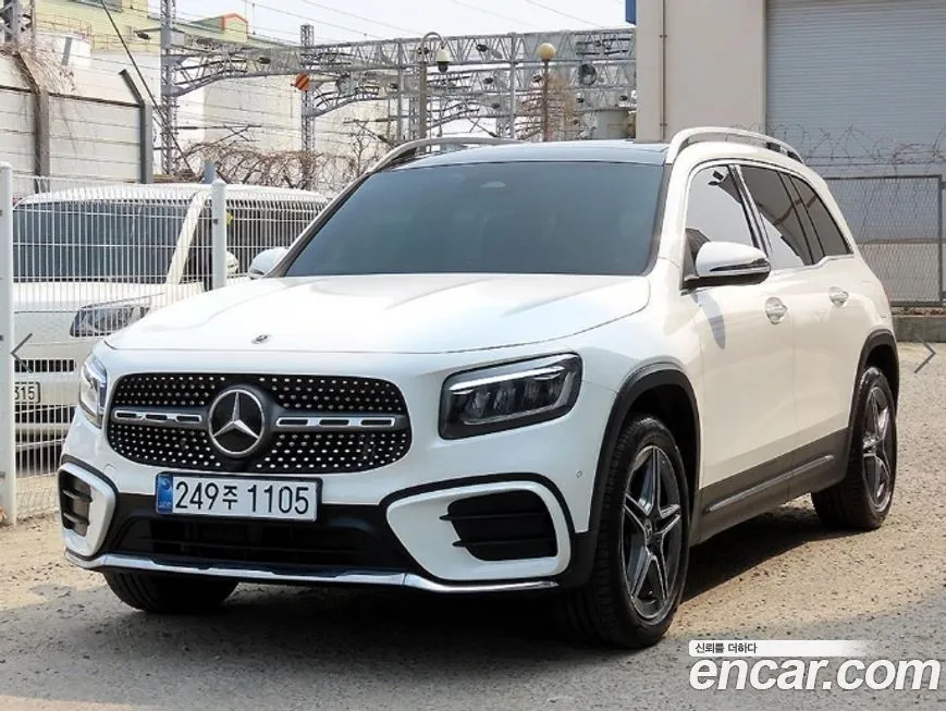 Mercedes-Benz GLB-Class — фото 2
