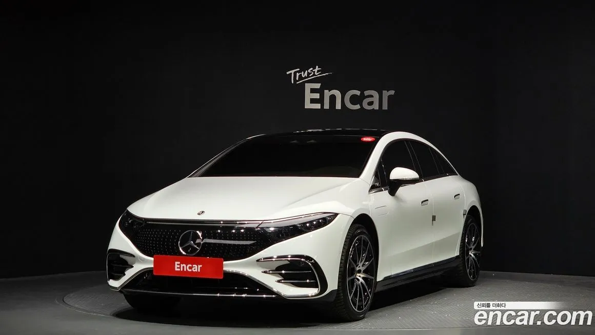 Mercedes-Benz EQS — фото 1