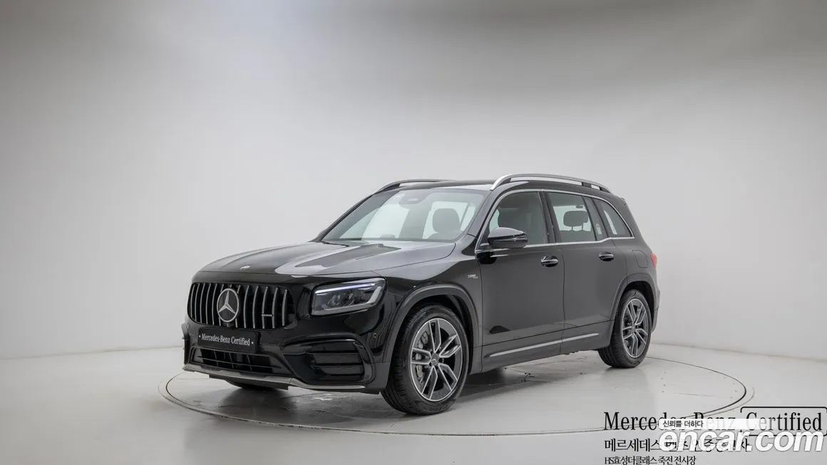 Mercedes-Benz GLB-Class — фото 1