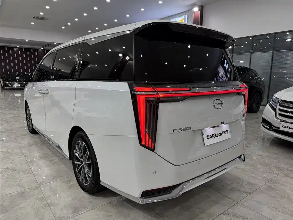 GAC Motor Trumpchi M8 — фото 5