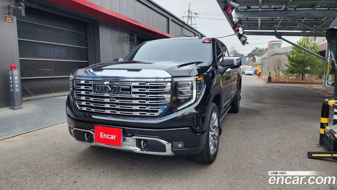 GMC Sierra — фото 2