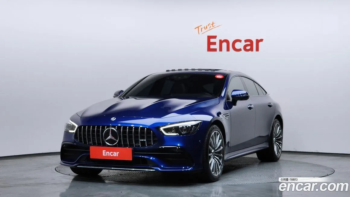 Mercedes-Benz AMG GT — фото 1