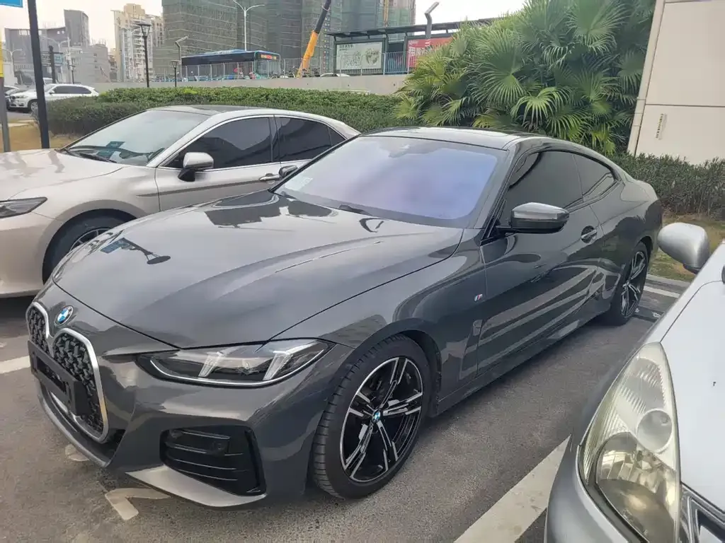 BMW 4 Series — фото 1
