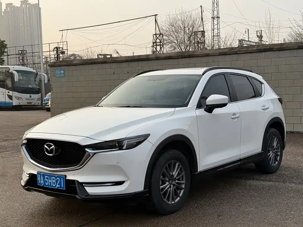 Mazda CX-5 — фото 1