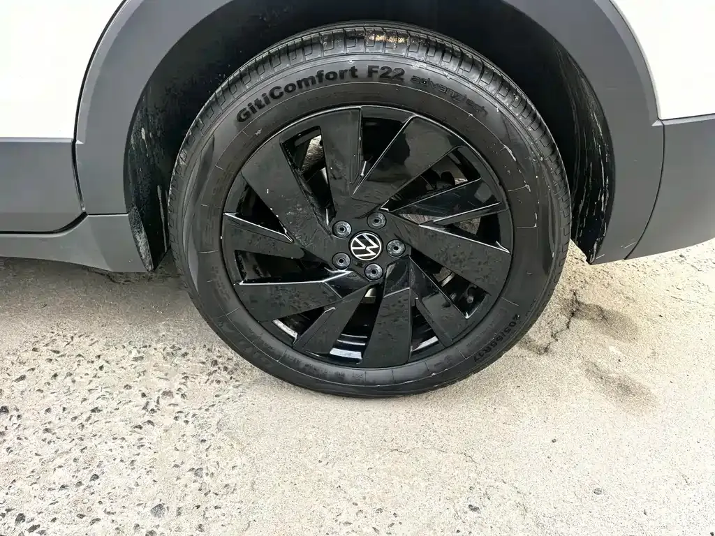 Volkswagen Tharu — фото 8
