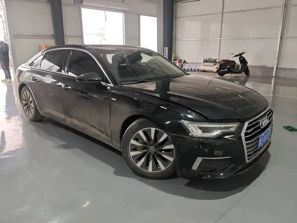 Audi A6L — фото 4