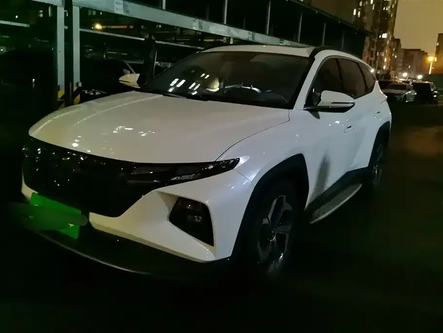 Hyundai Tucson — фото 1