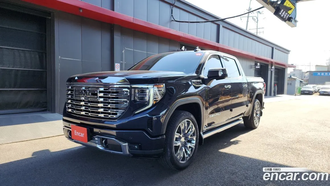 GMC Sierra — фото 1