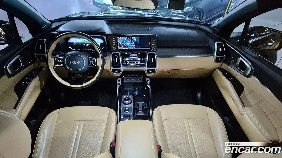 Kia Sorento — фото 7
