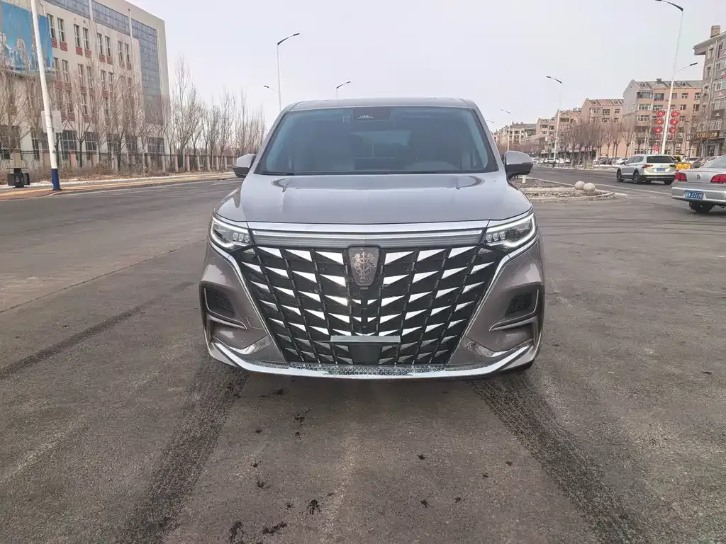 Roewe iMAX8 New Energy — фото 2