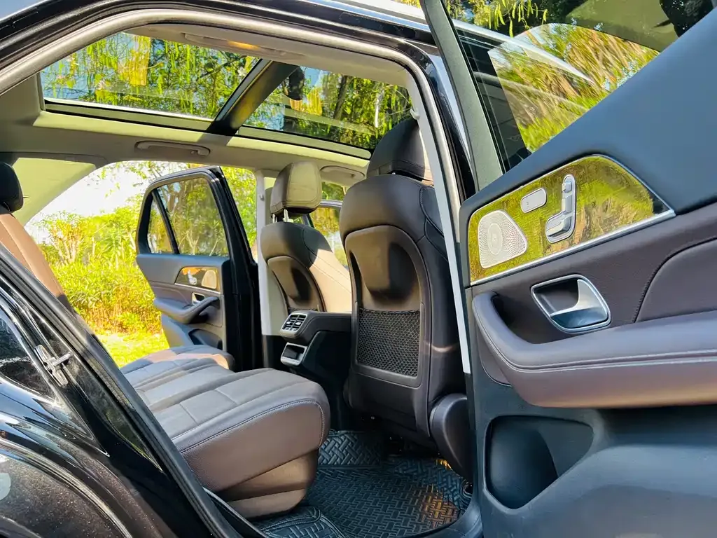 Mercedes-Benz GLE — фото 5