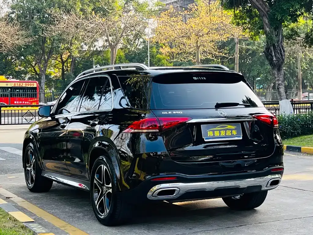 Mercedes-Benz GLE — фото 6