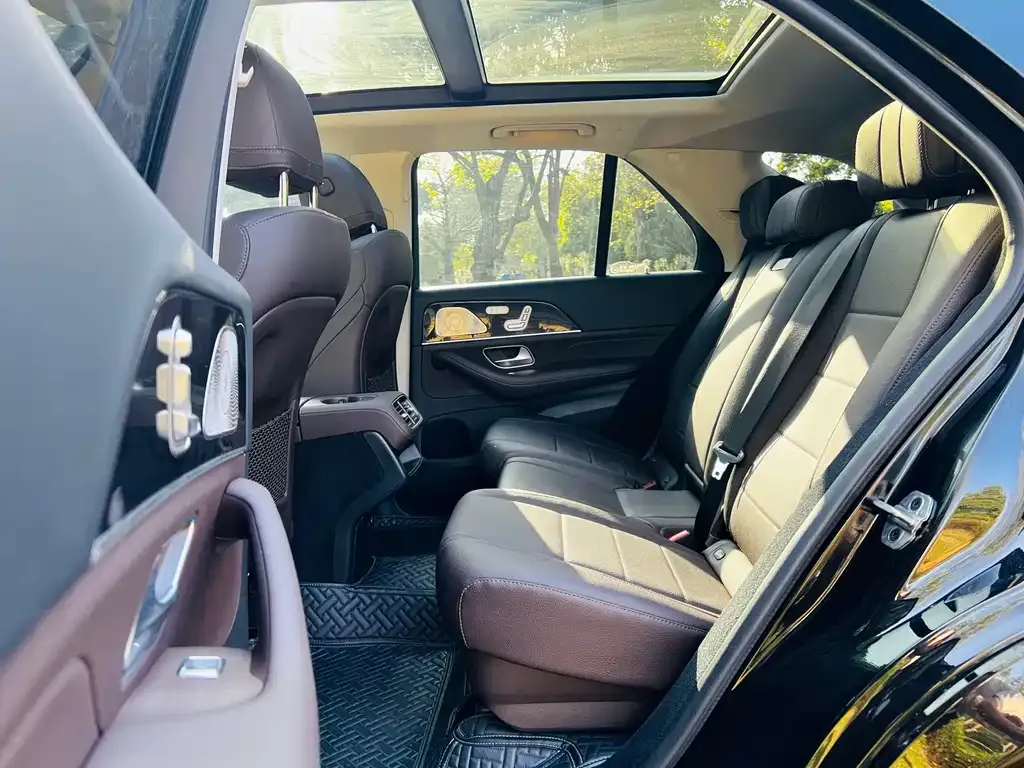 Mercedes-Benz GLE — фото 2