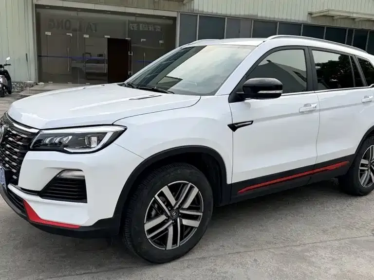 Changan CS75 — фото 2