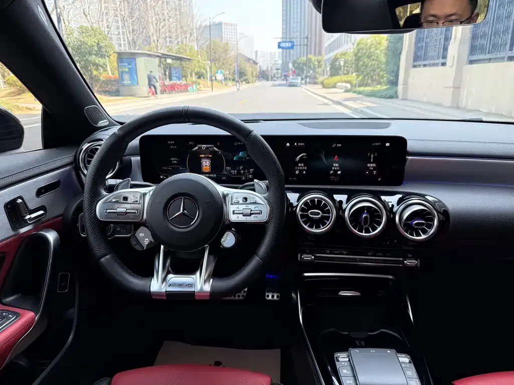 Mercedes-Benz CLA AMG — фото 3