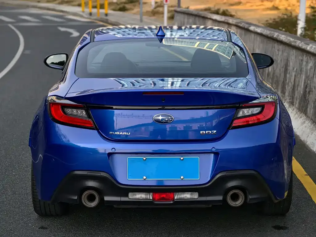 Subaru BRZ — фото 7