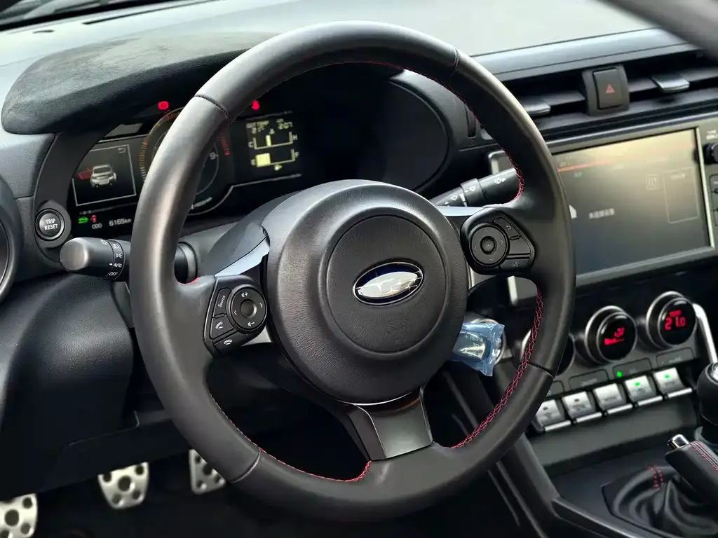 Subaru BRZ — фото 5