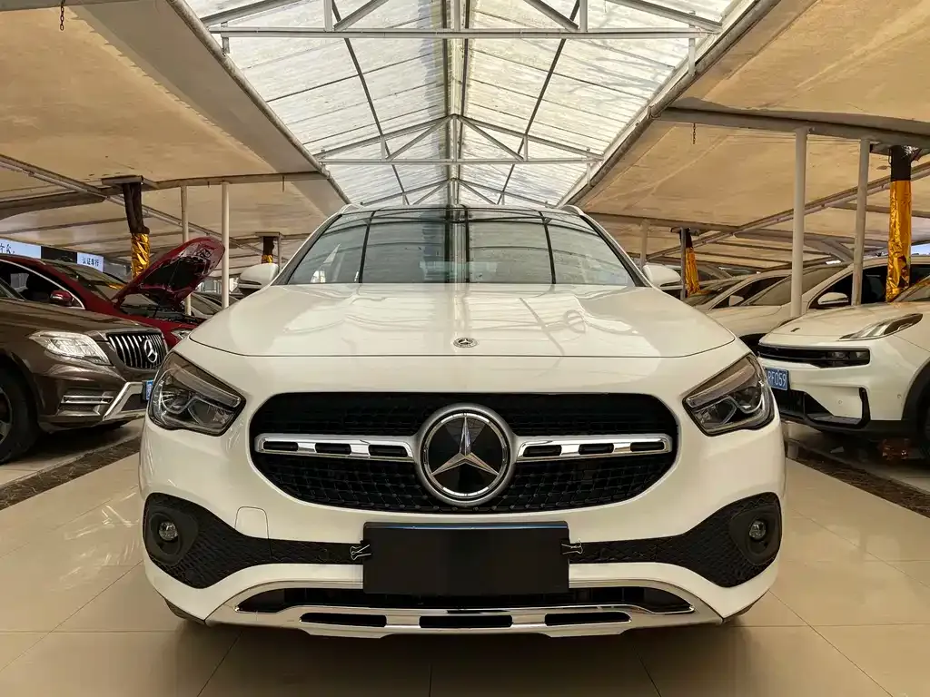 Mercedes-Benz GLA — фото 5