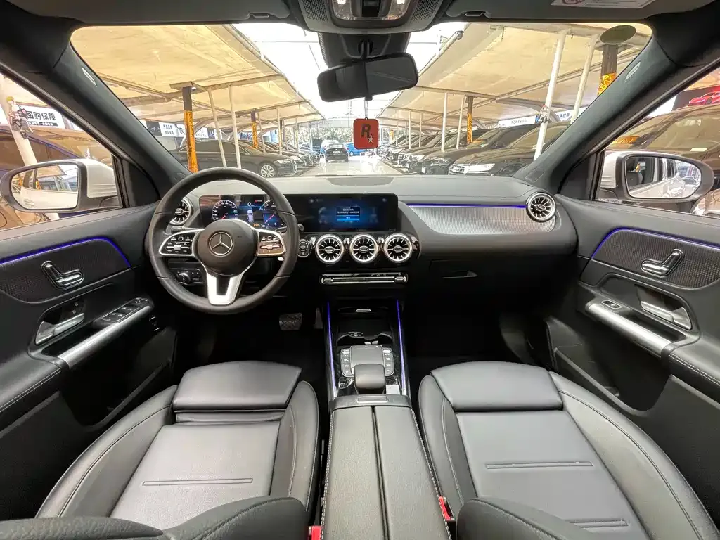 Mercedes-Benz GLA — фото 9