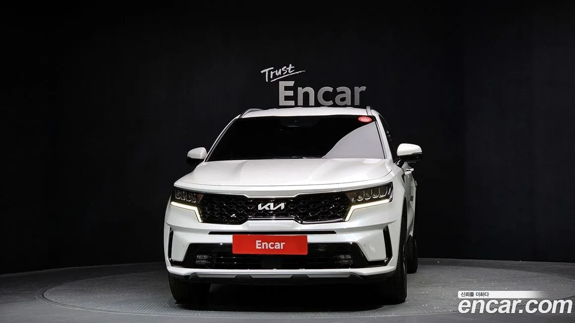 Kia Sorento — фото 7