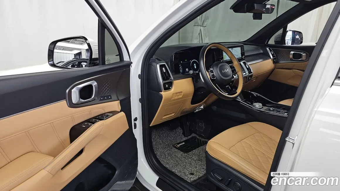 Kia Sorento — фото 4