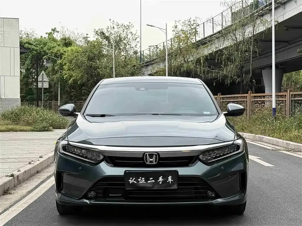 Honda Inspire — фото 1