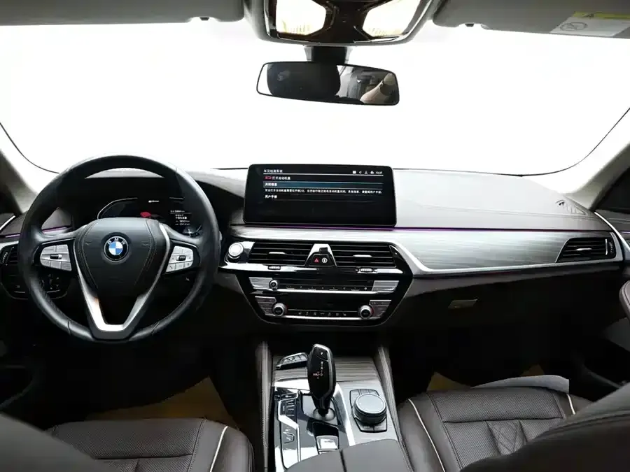 BMW 5 Series New Energy — фото 4