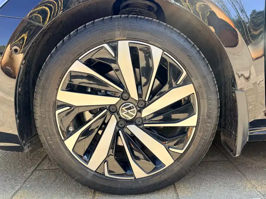 Volkswagen Passat — фото 5