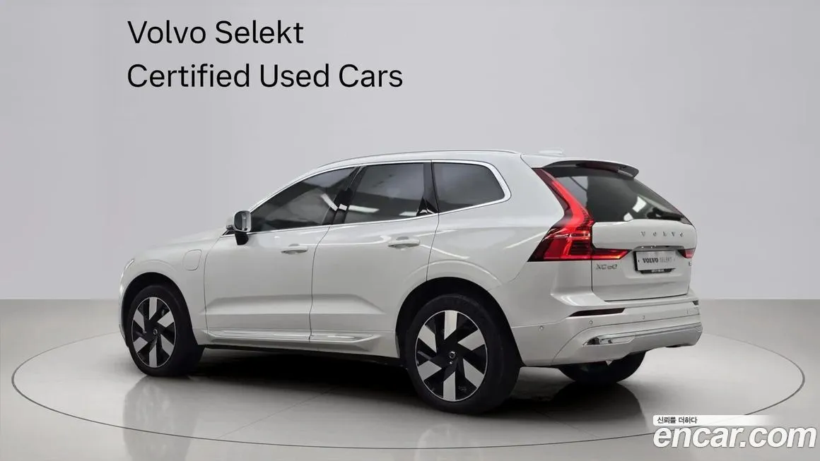 Volvo XC60 — фото 3