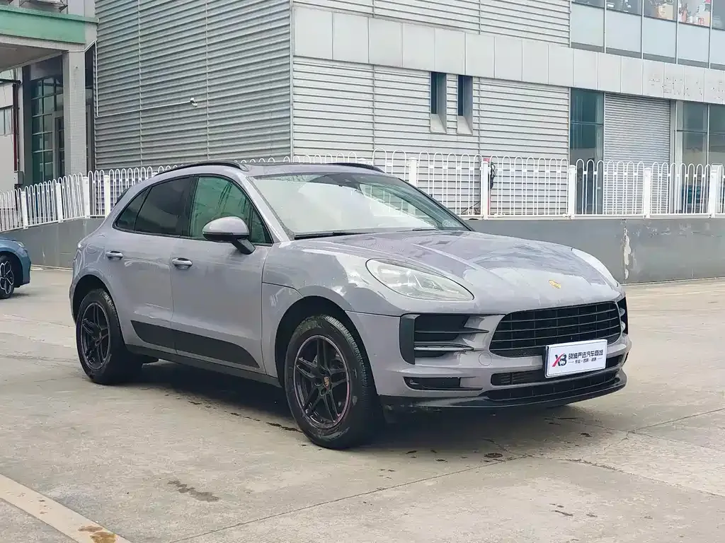 Porsche Macan — фото 5