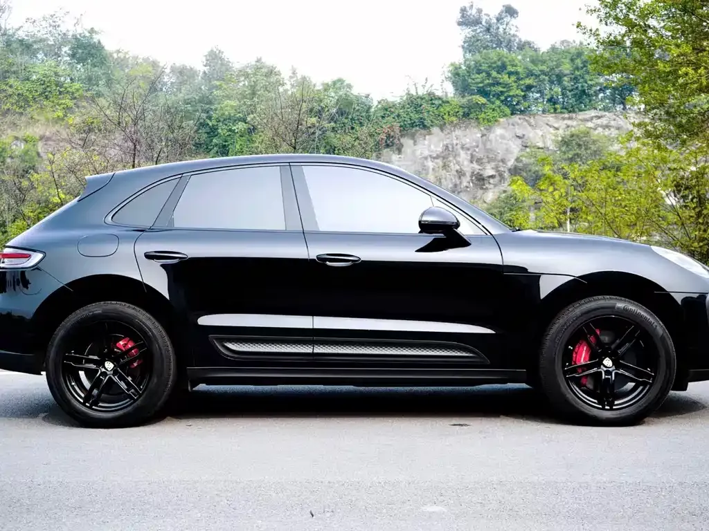 Porsche Macan — фото 8