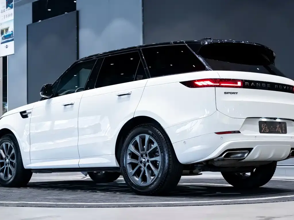 Land Rover Sport — фото 4