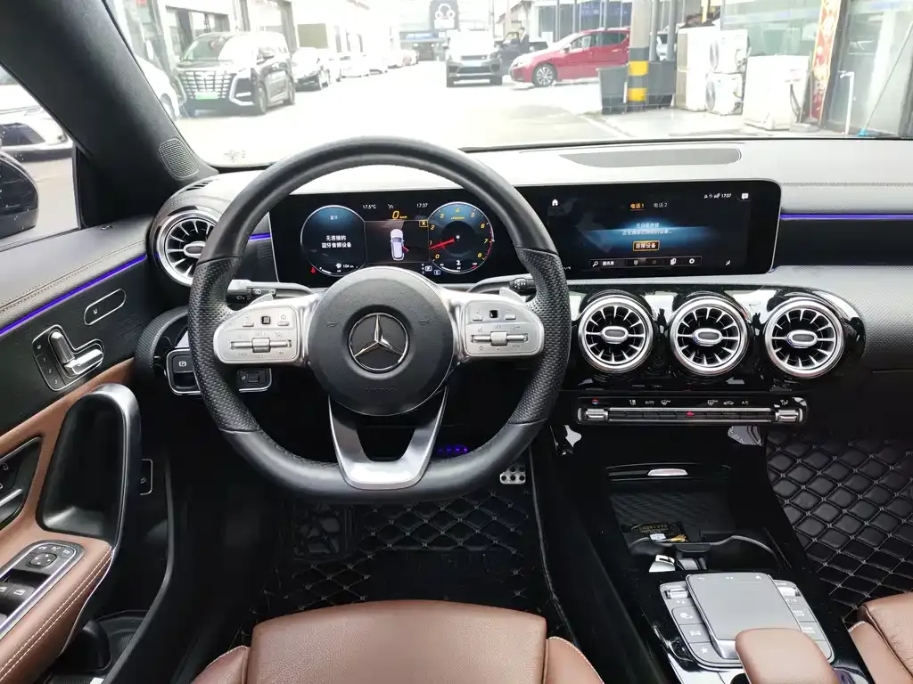 Mercedes-Benz CLA (Import) — фото 7