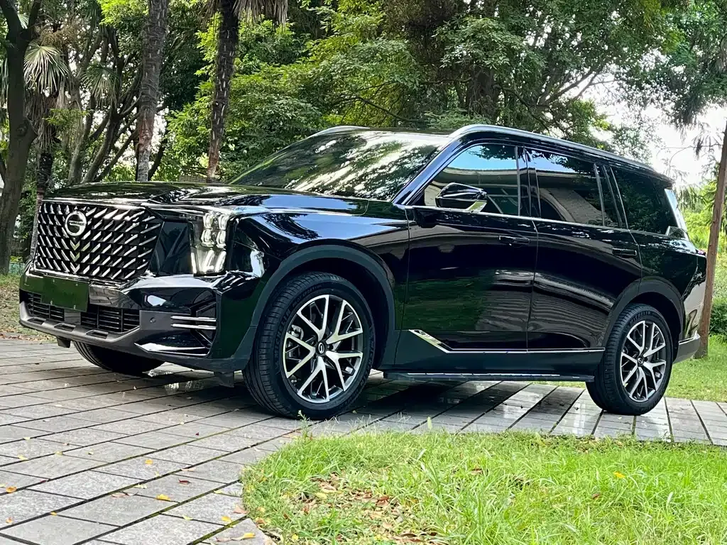 GAC Motor Trumpchi GS8 — фото 1