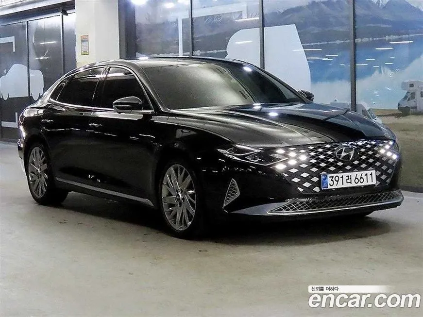 Hyundai Grandeur — фото 1