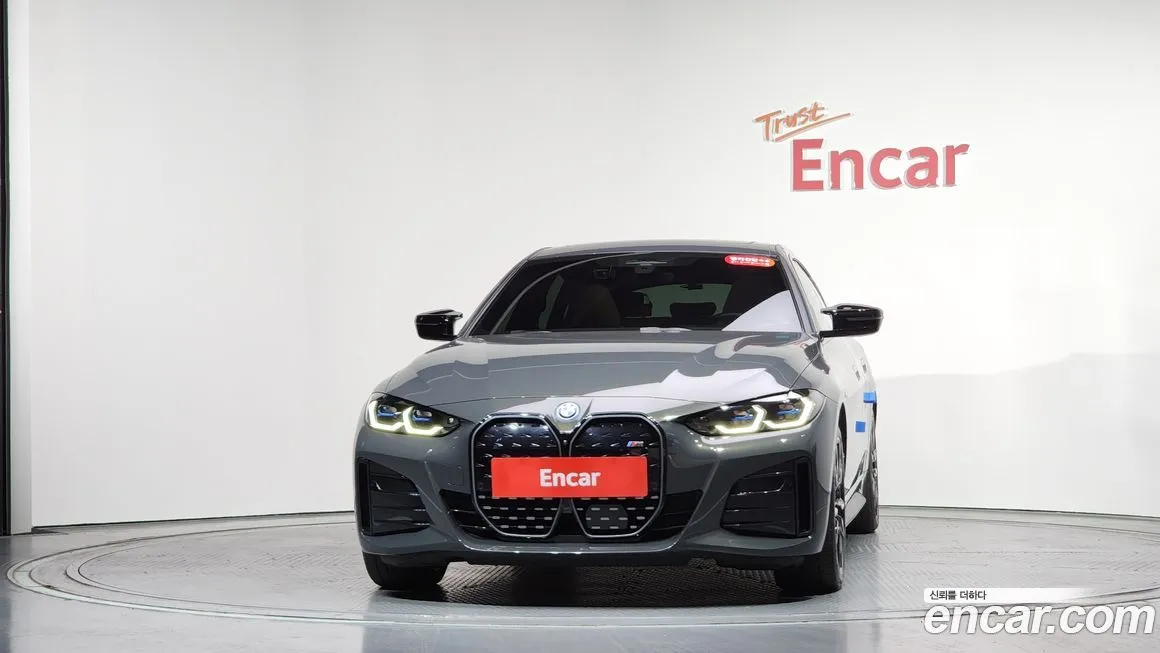 BMW i4 — фото 2