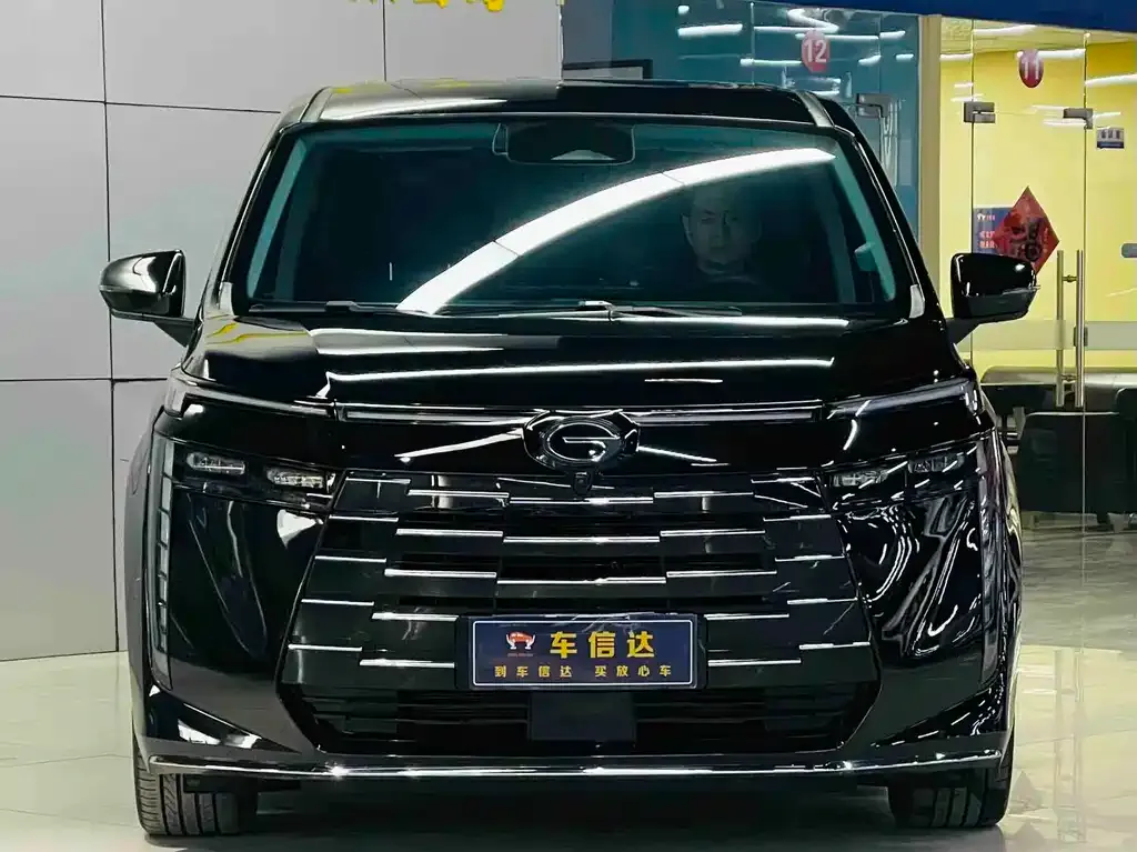 GAC Motor E8 Hybrid — фото 7