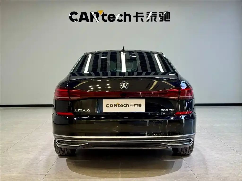 Volkswagen Passat — фото 2