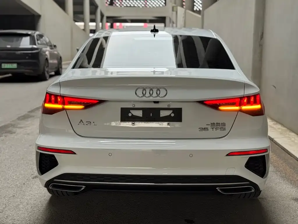 Audi A3 — фото 9