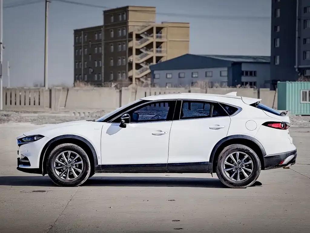 Mazda CX-4 — фото 8