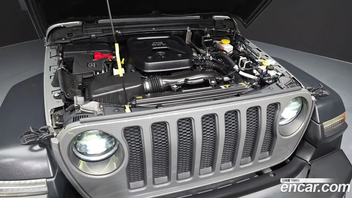 Jeep Wrangler — фото 4