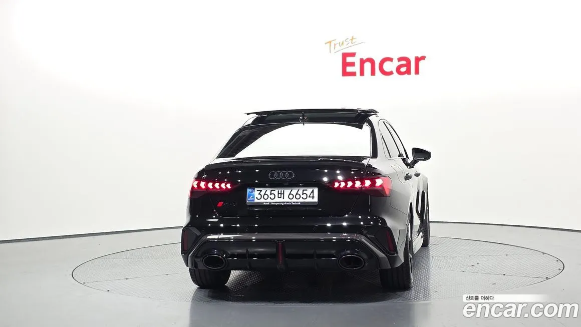 Audi RS3 — фото 7