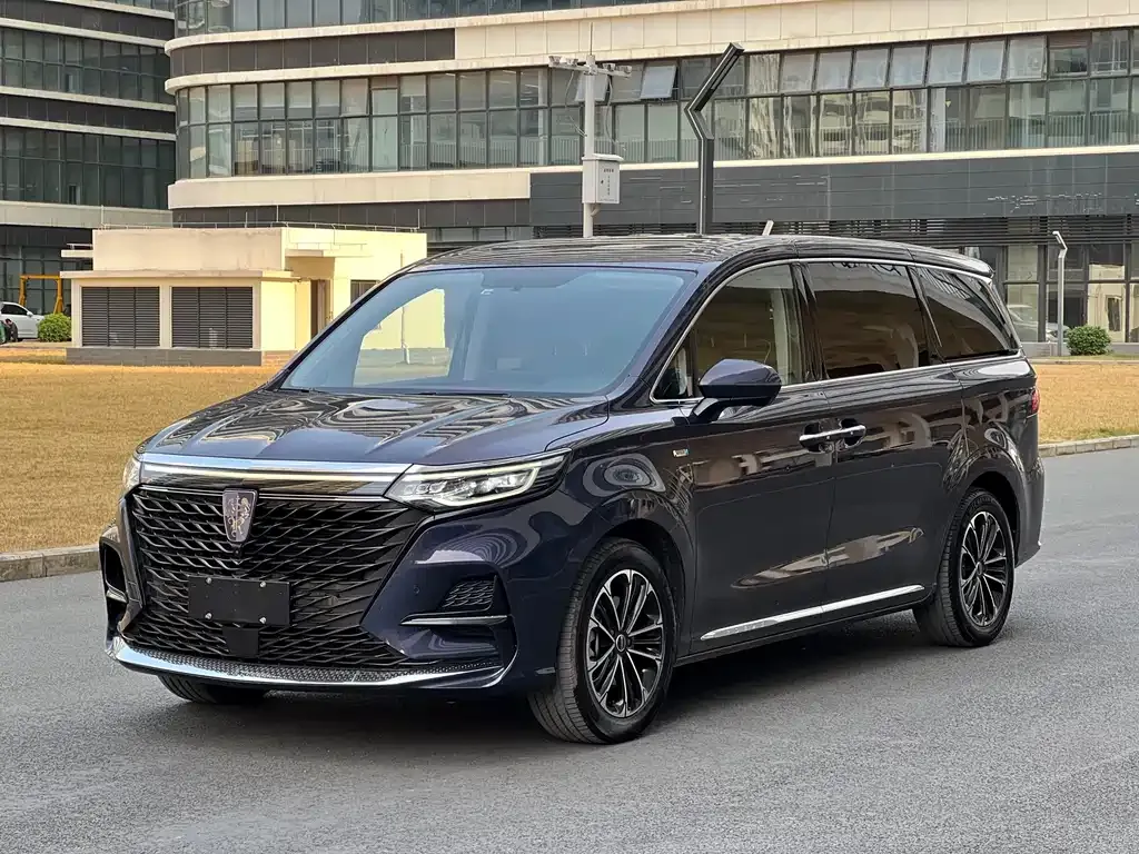 Roewe iMAX8 — фото 1